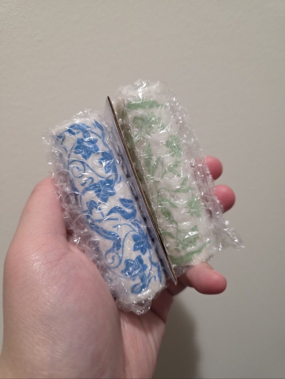 3/$20 Illumicrate Bud Vases - Picture 2 of 3